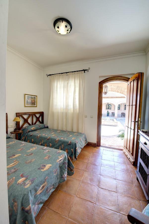Finca El Piruetano Toledo Eksteriør billede